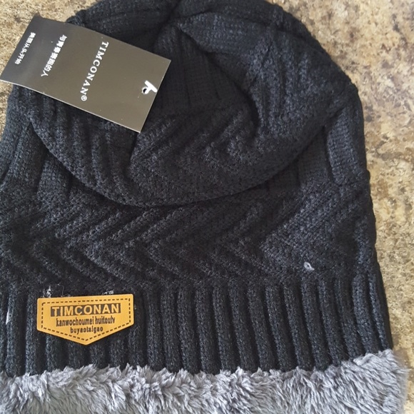 Tim Conan super warm knit hat - Picture 2 of 3